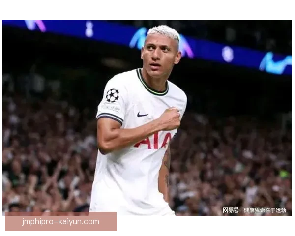 哈里·凯恩近期状态回暖，帽子戏法潜力引发广泛关注