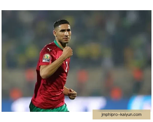 阿什拉夫入选FIFA最佳阵容，展现出持续提升的竞技状态