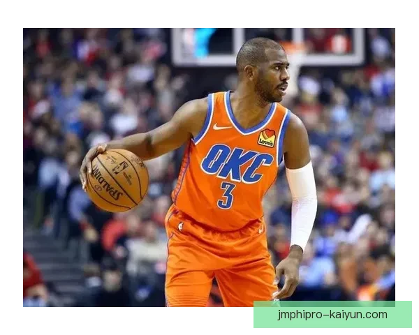 斯通斯技术特点分析：控球稳定、传球精准、解围能力突出，表现持续提升。