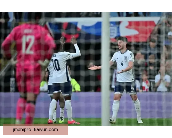 赖斯比赛稳定性持续提升，发挥稳健成球队中场关键